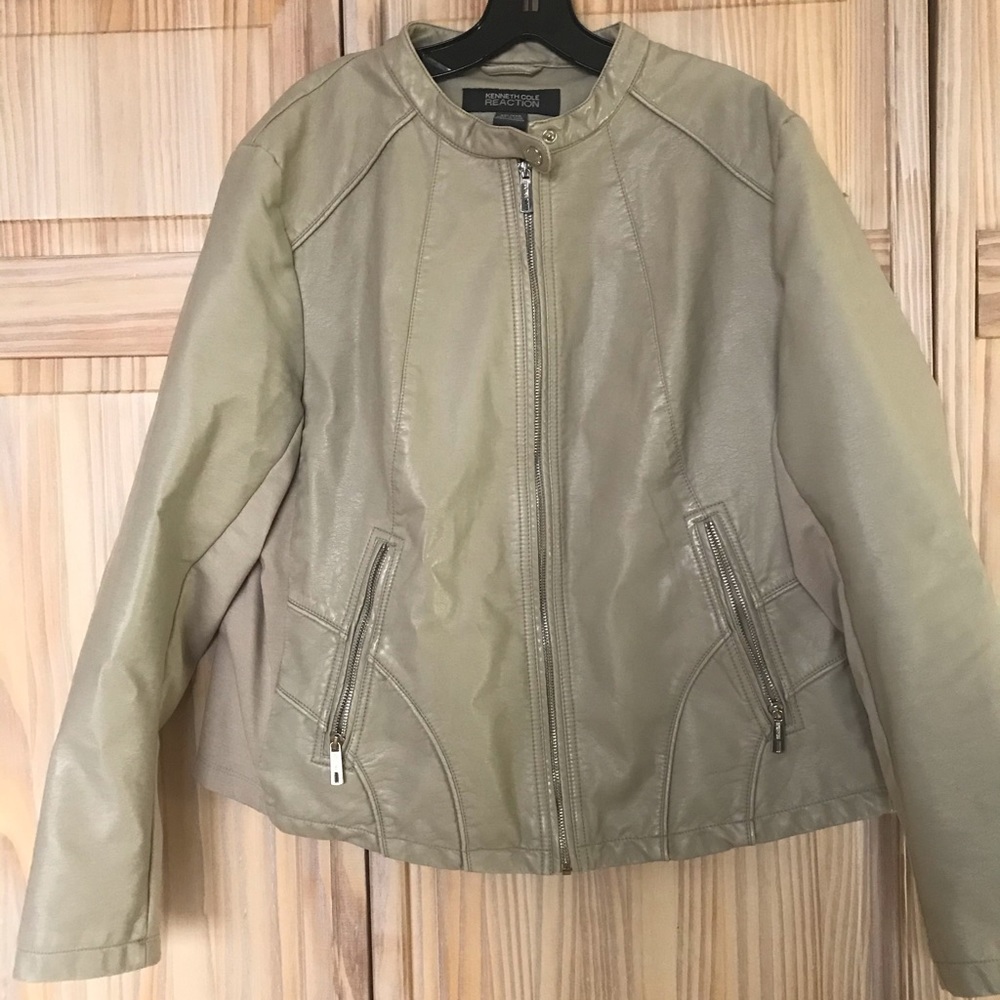 Jacket - short faux leather